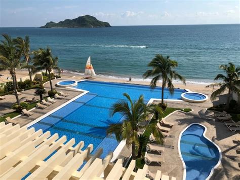 Located in on of the most esclusive turist resorts nothern Mexico. . Mazatlan real estate